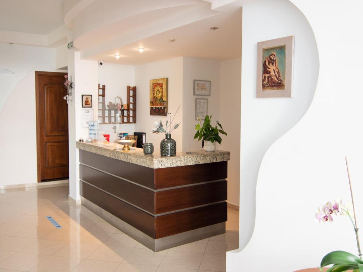 Achillion Aparthotel Paralia Katerinis Bagian luar foto
